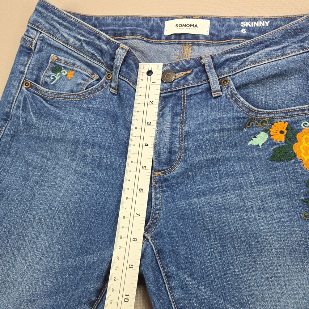 Sonoma Skinny Jeans Floral Embroidered Medium Wash Blue Womens Size 6 - Picture 13 of 13